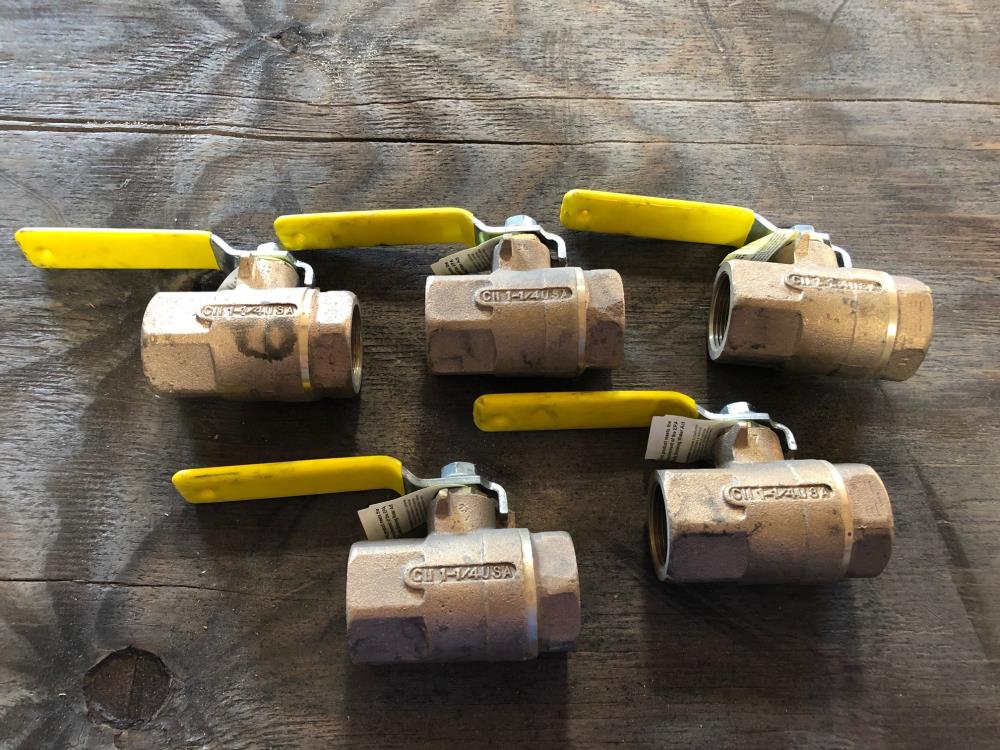 Lot of (5) Apollo 1-1/4" Standard Port Ball Valves, FPT, Bronze Body 70-106-01